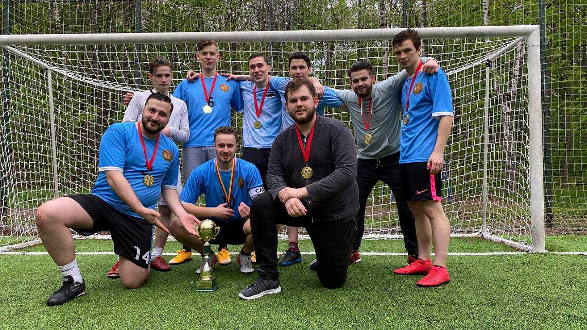 Команда Сретенской духовной академии заняла первое место в турнире по футболу «Дмитровская встреча»